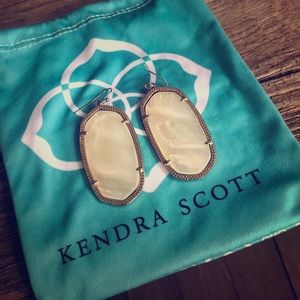 Kendra Scott Danielle Earrings